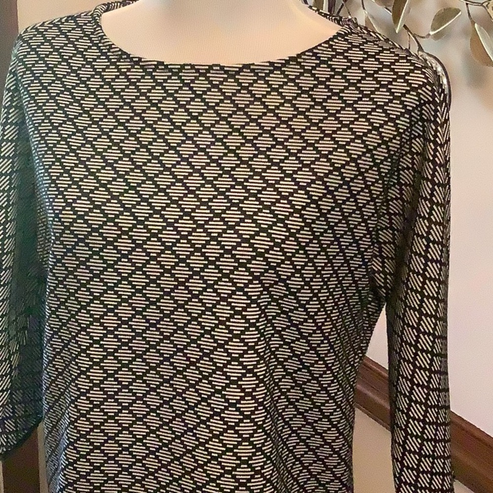 Chico's Black and White Fringe Trim Dolman Sleeve Top NWOT